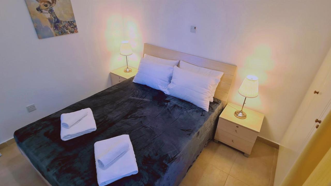 Stay Camelia Apartment Ларнака Экстерьер фото