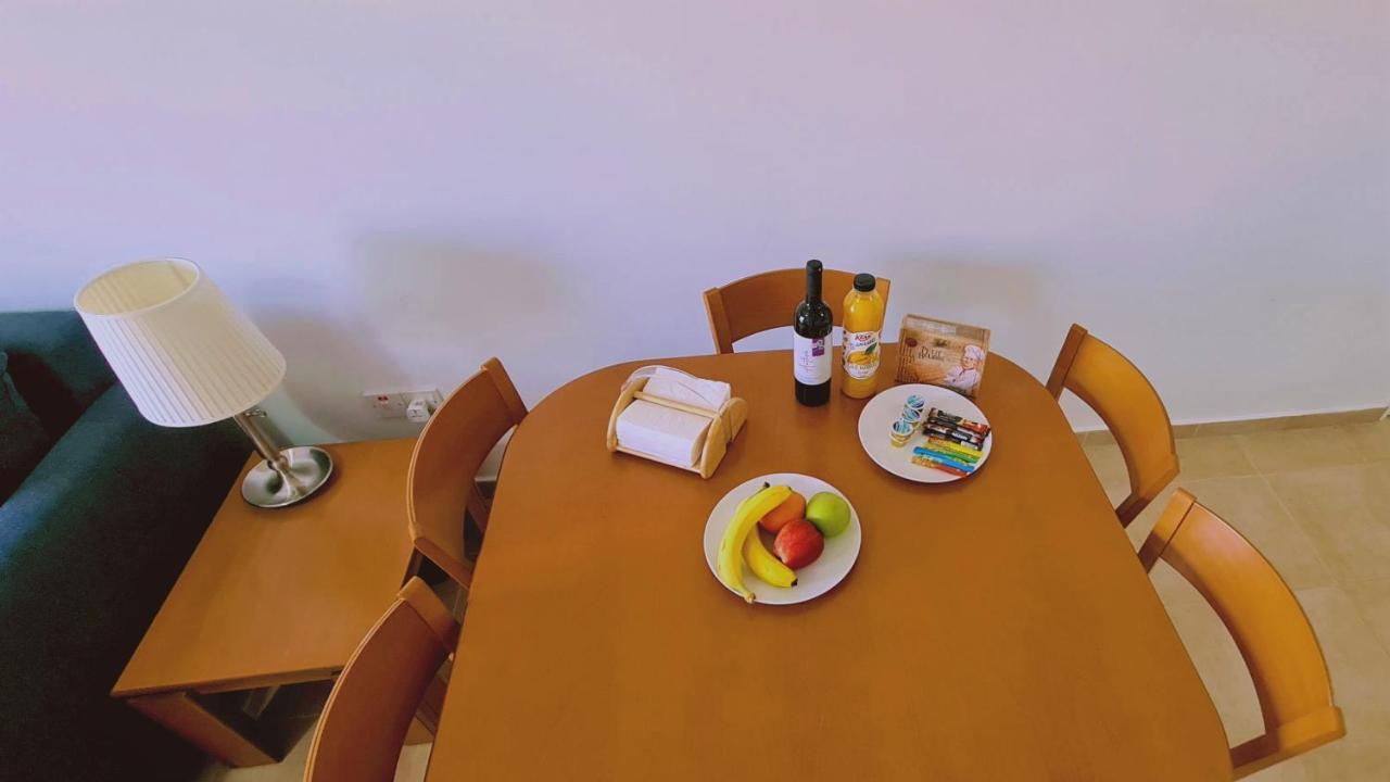 Stay Camelia Apartment Ларнака Экстерьер фото